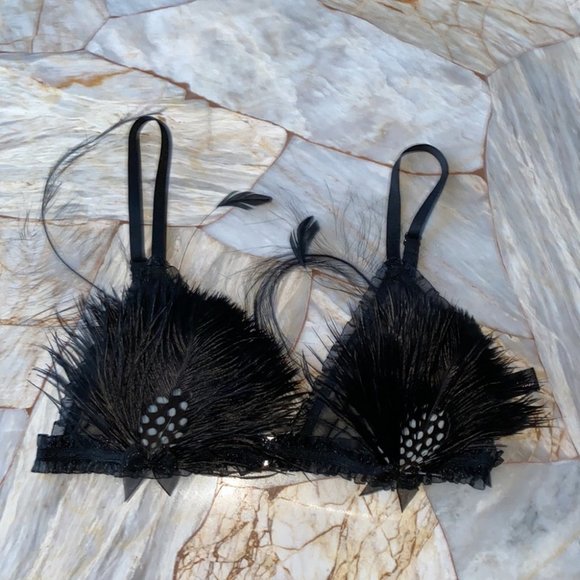 Rare “Sexy Little things” Gorgeous Very SexyBra Bralette Top Ostrich Feathers